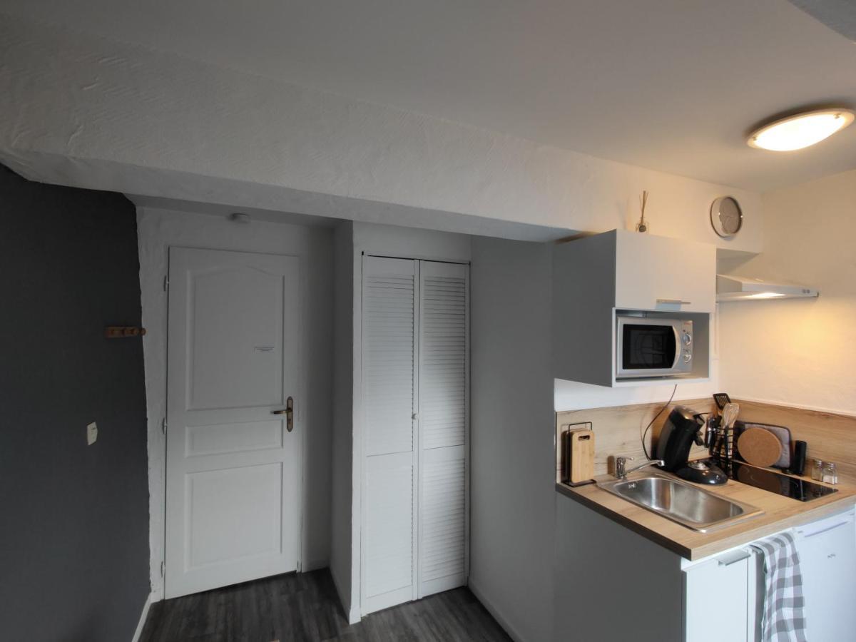 Studio "Sous Les Toits", Proche Hyper Centre Et Commerces ! Valenciennes Buitenkant foto